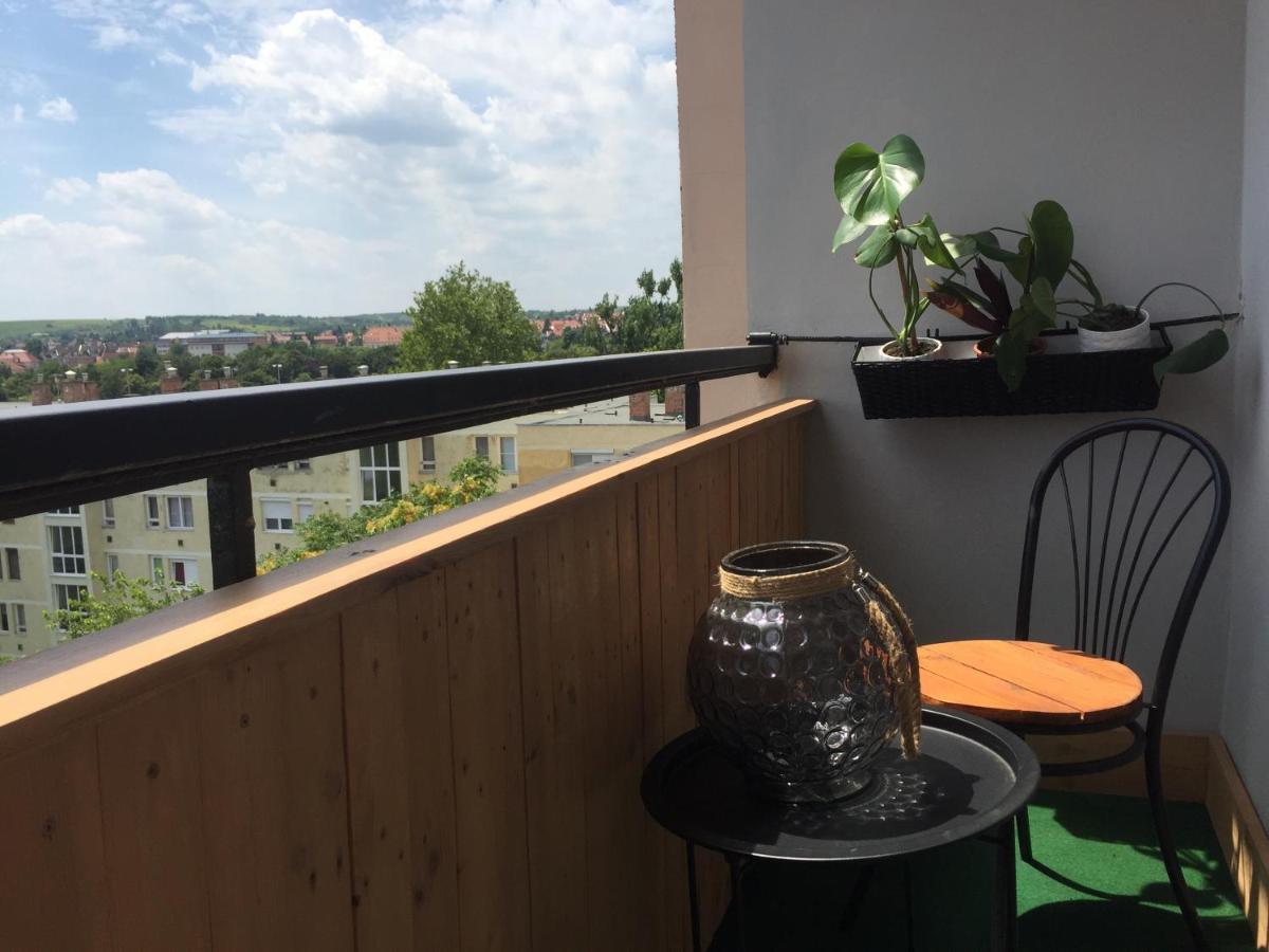 Deli Oldal Vendeghaz Apartment เอ็กเกอร์ ภายนอก รูปภาพ
